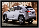 2015, Lexus NX Hybryda